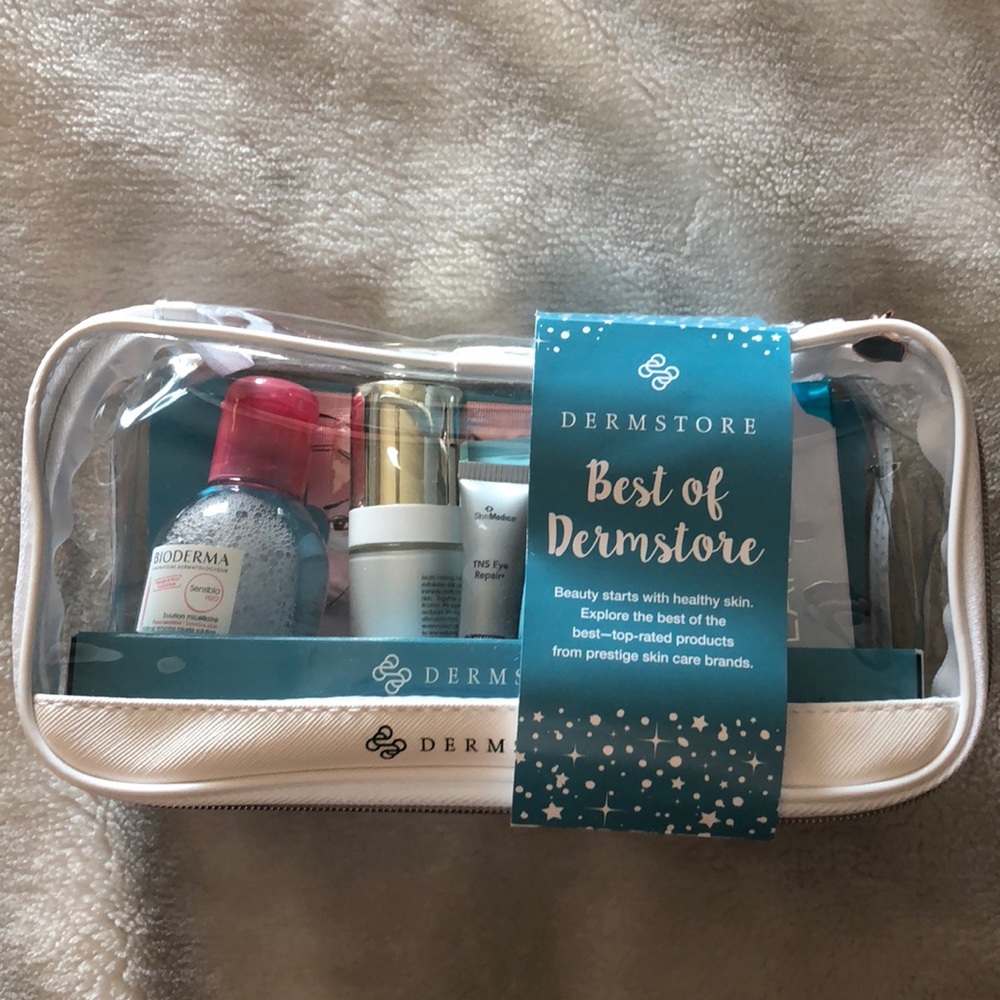 Holiday limited edition Best of Dermstore set